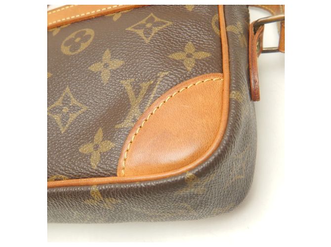 Louis Vuitton Monogram Trocadero 24 Schultertasche Braun Monogramm - Ansicht 18
