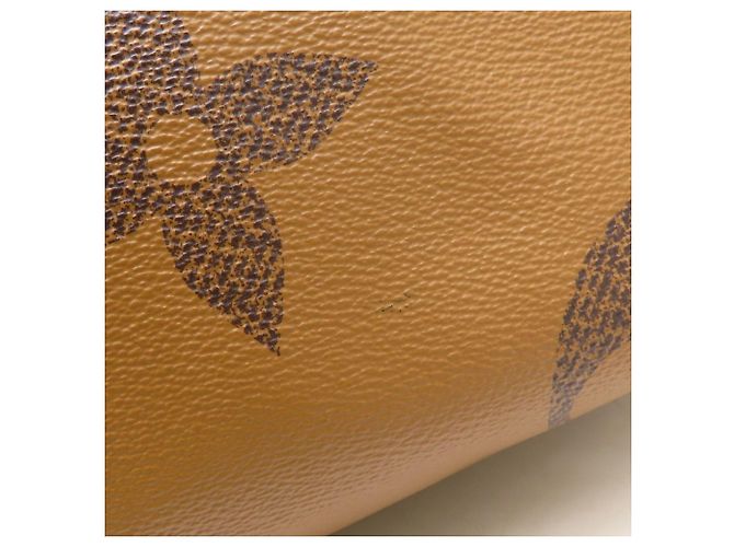 Borsa Tote Louis Vuitton Monogram Giant Reverse OnTheGo MM Marrone Monogramma - vista 10