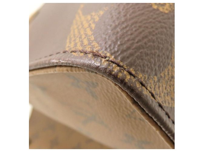 Borsa Tote Louis Vuitton Monogram Giant Reverse OnTheGo MM Marrone Monogramma - vista 12