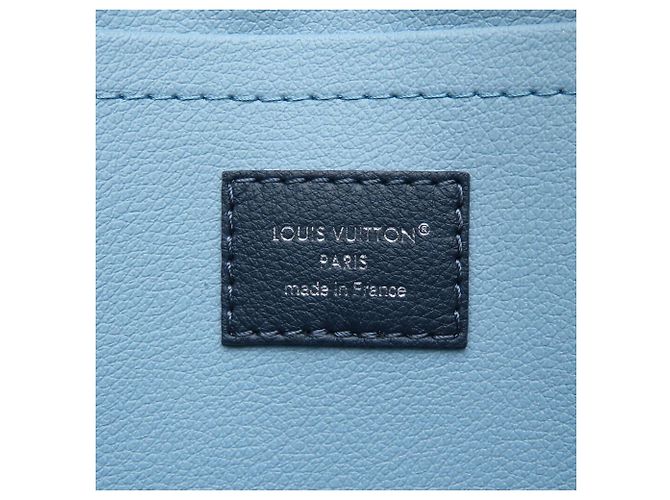 Borsa a pochette Louis Vuitton Monogram Shadow Monogramma - vista 7