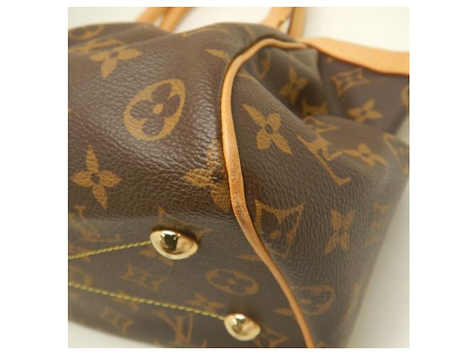 Bolsa Louis Vuitton Monogram Tivoli PM Marrom Monograma - vista 13