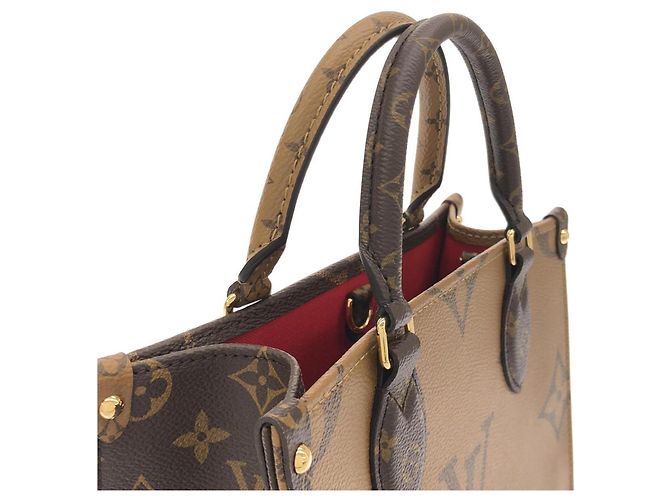 Bolso Louis Vuitton Monogram Giant OnTheGo PM Castaño - vista 5