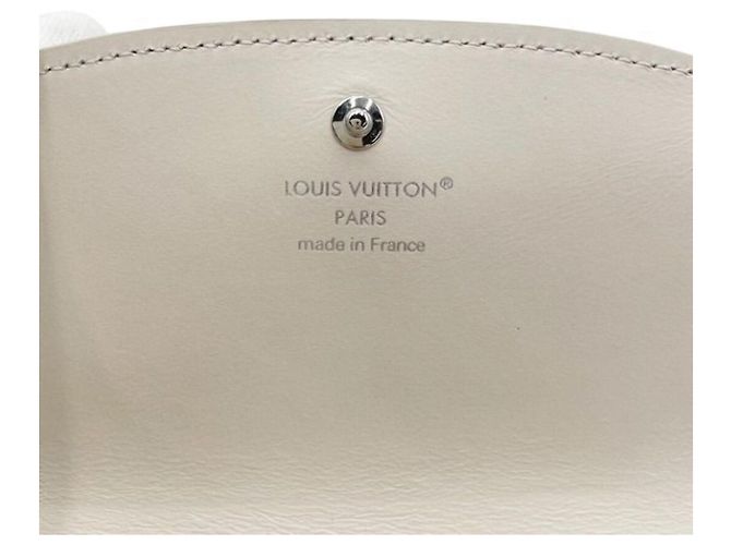 Louis Vuitton Mahina Tri-Fold Wallet Beige - view 10