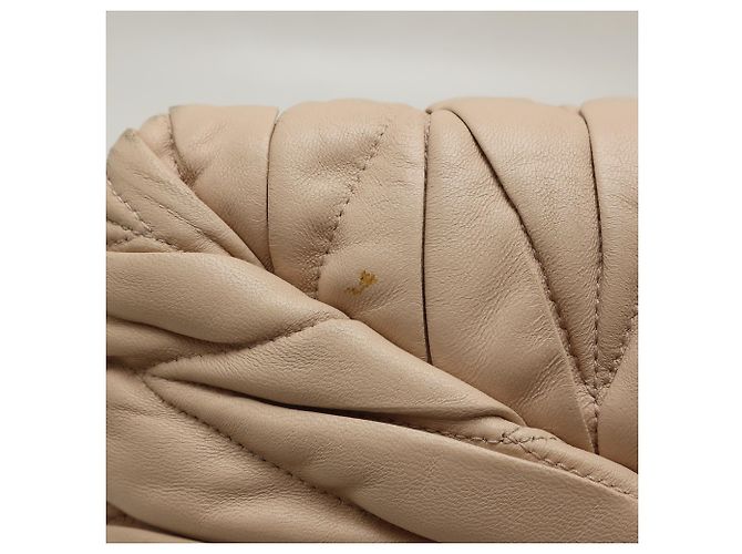 Miu Miu Matelassé Handtasche - Ansicht 10
