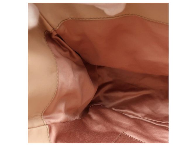 Miu Miu Matelassé Handtasche - Ansicht 19