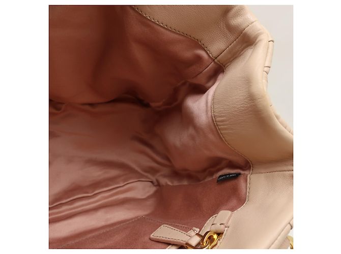 Miu Miu Matelassé Handtasche - Ansicht 20