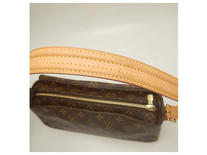 Borsa a tracolla Louis Vuitton Monogram Vivacite MM Marrone Monogramma - vista 10