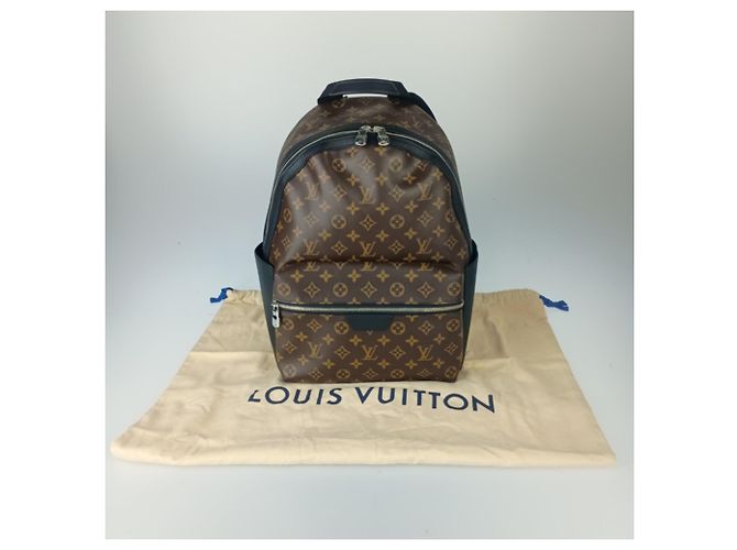 Louis Vuitton Discovery Backpack Brown - view 10