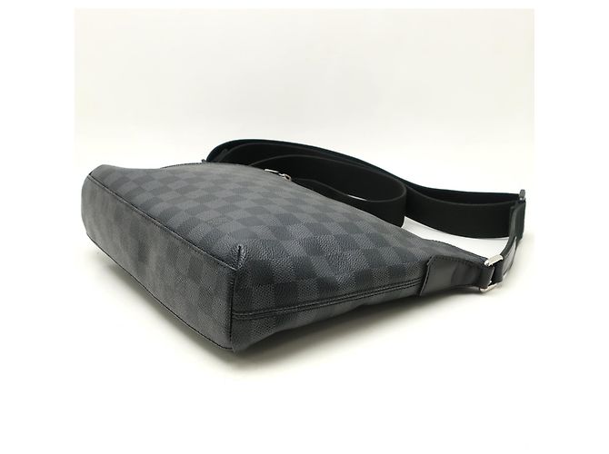Borsa a tracolla Louis Vuitton Damier Graphite Mick PM Nero Damier ebene - vista 3