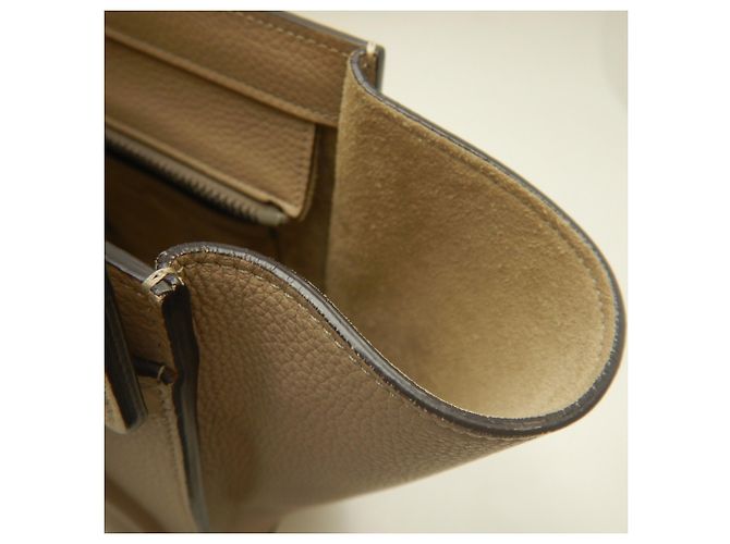 Céline Borsa a mano Celine Luggage Micro Shopper Beige - vista 15