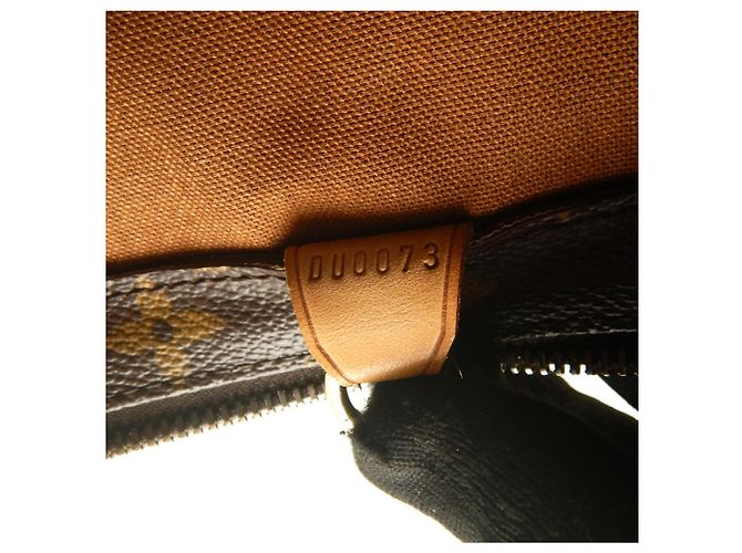 Borsa Tote Cabas Piano Monogram Louis Vuitton Marrone Monogramma - vista 18