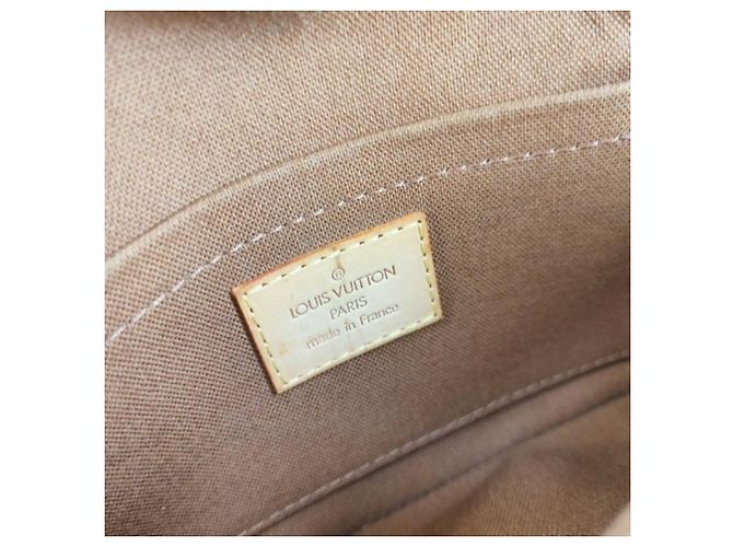 Louis Vuitton Pochette Marelle Clutch Bag Marrone Monogramma - vista 10