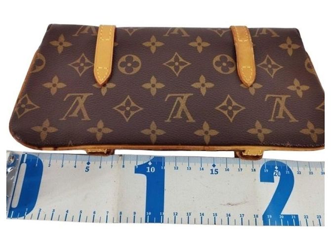 Louis Vuitton Pochette Marelle Clutch Bag Marrone Monogramma - vista 2
