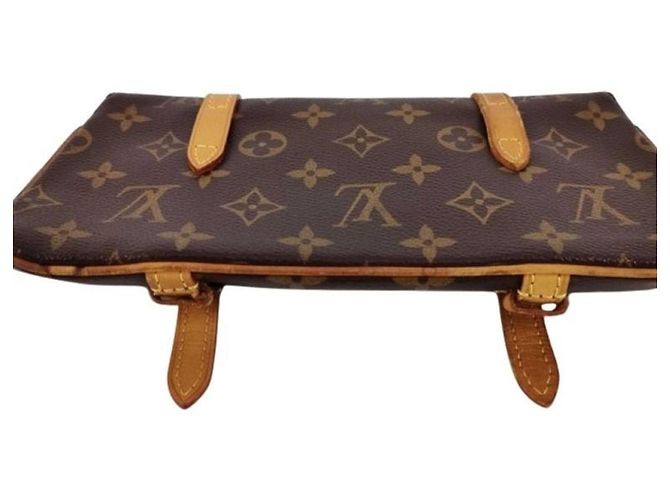 Louis Vuitton Pochette Marelle Clutch Bag Marrone Monogramma - vista 4