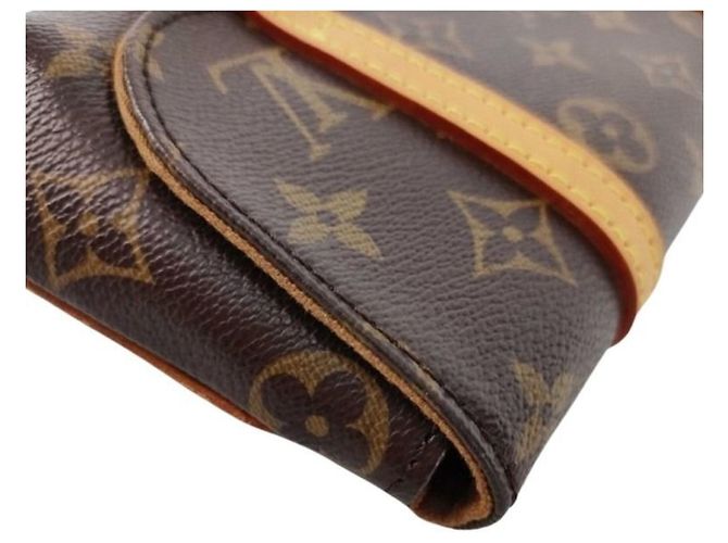 Louis Vuitton Pochette Marelle Clutch Bag Marrone Monogramma - vista 6