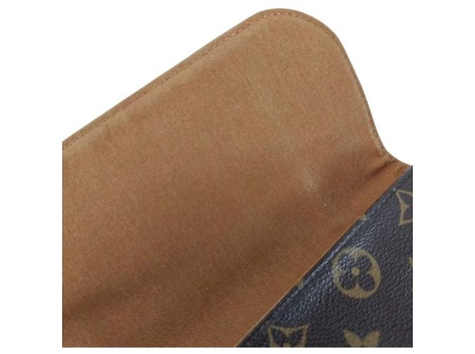 Louis Vuitton Pochette Marelle Clutch Bag Marrone Monogramma - vista 8