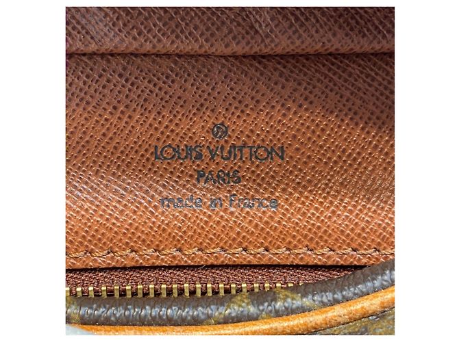 Louis Vuitton Nile Shoulder Bag Brown - view 4