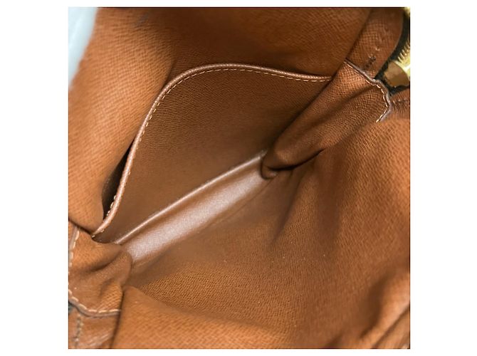 Borsa a tracolla Louis Vuitton Danube Marrone - vista 6