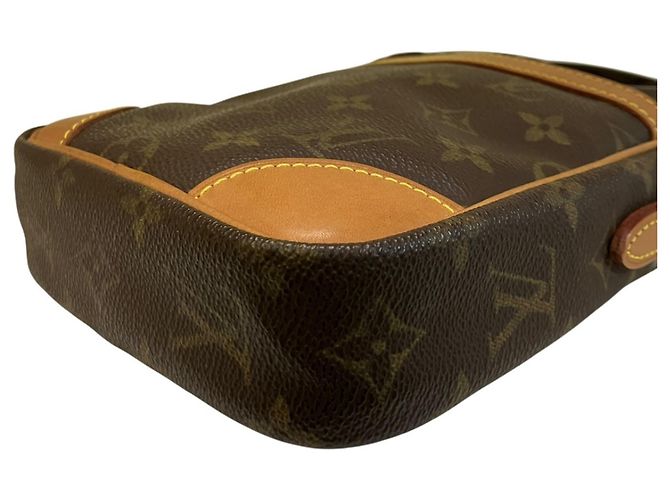 Borsa a tracolla Louis Vuitton Danube Marrone - vista 9
