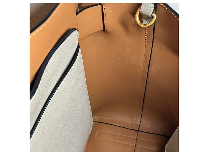 Burberry Belt Bag Tote aus gräulichem Leder Grau - Ansicht 8