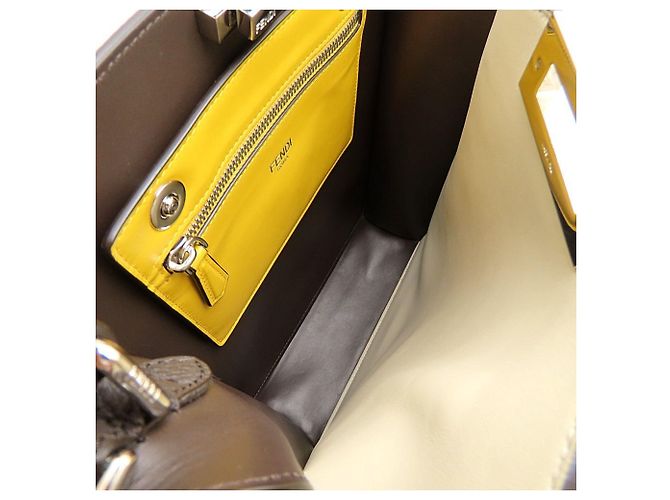 Borsa a tracolla 2-Way Fendi Peekaboo X-LITE Small Giallo Marrone scuro - vista 6