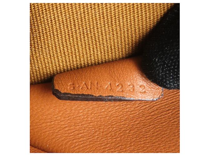 Céline Celine Schultertasche und Clutch mit Kette Braun - Ansicht 11