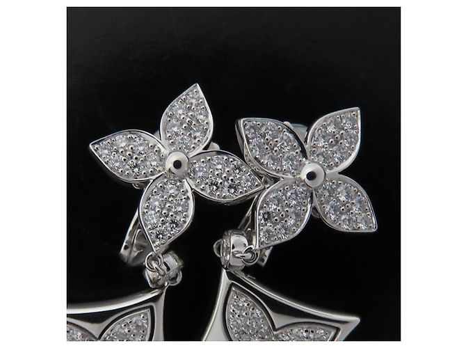 Pendientes Louis Vuitton Long Blossom Diamond Dorado - vista 5