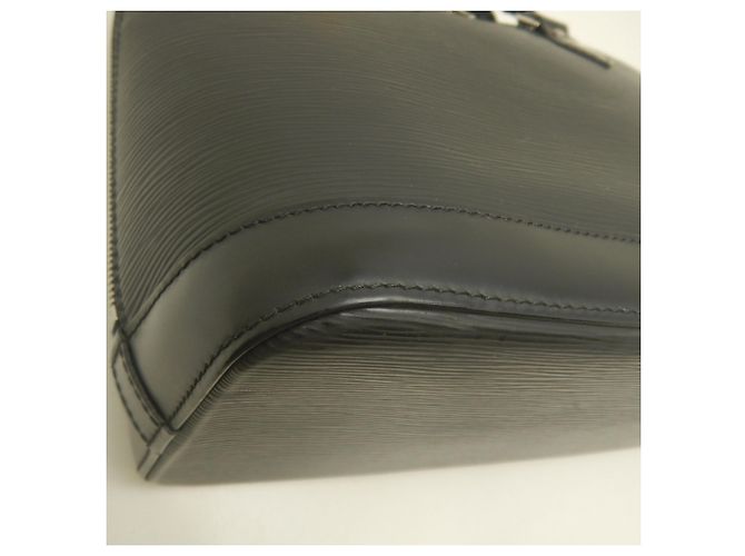 Bolsa Louis Vuitton Epi Alma PM Preto - vista 15