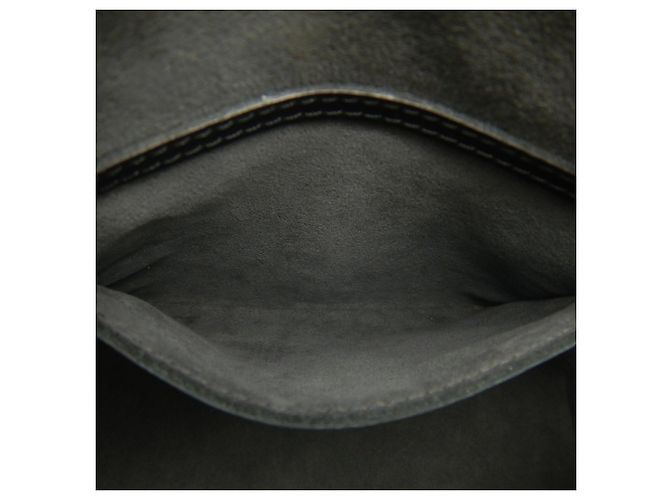 Bolsa Louis Vuitton Epi Alma PM Preto - vista 21