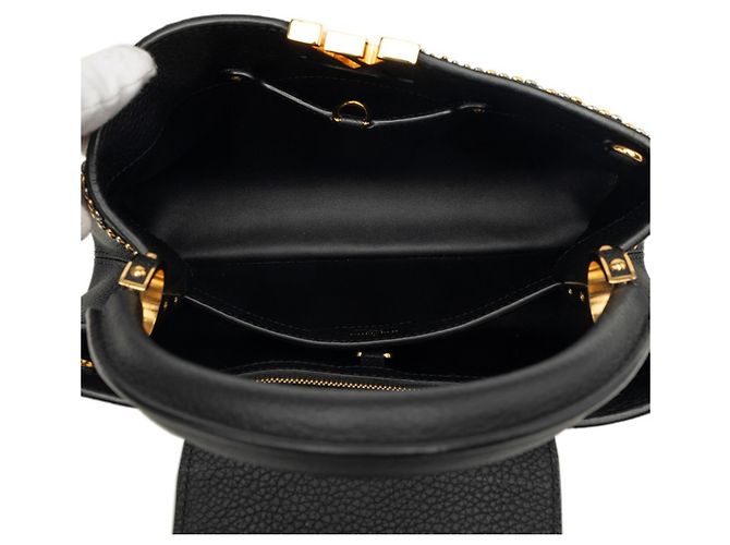 Louis Vuitton Capucines PM Handtasche Schwarz - Ansicht 4