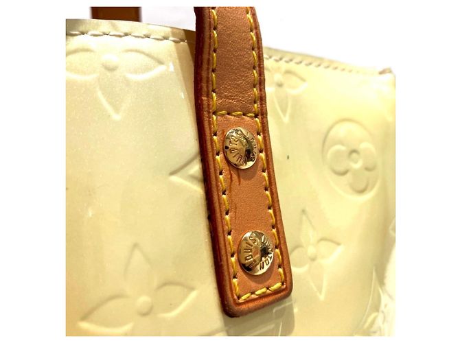 Bolsa Louis Vuitton Lead PM Branco - vista 9