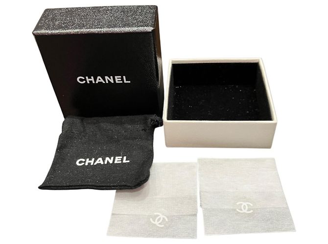 Pendientes Chanel Coco Mark Pearl Swing - vista 6