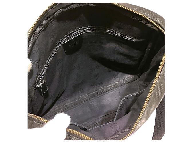 Bolsa de Ombro Gucci GG Estampada Preto - vista 5