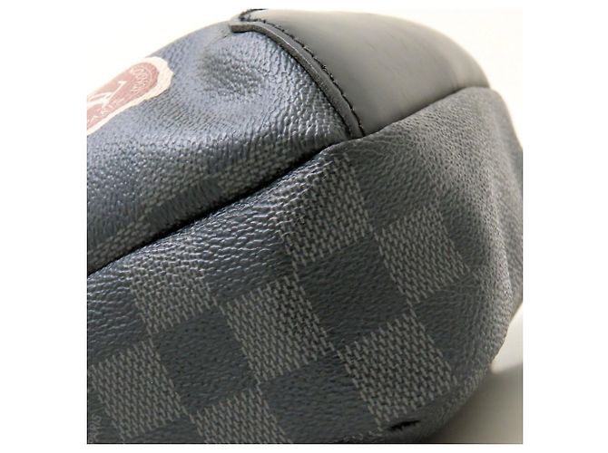 Borsa a tracolla Louis Vuitton Damier Graphite Avenue Marrone Nero - vista 26