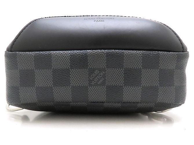 Borsa a tracolla Louis Vuitton Damier Graphite Avenue Marrone Nero - vista 4