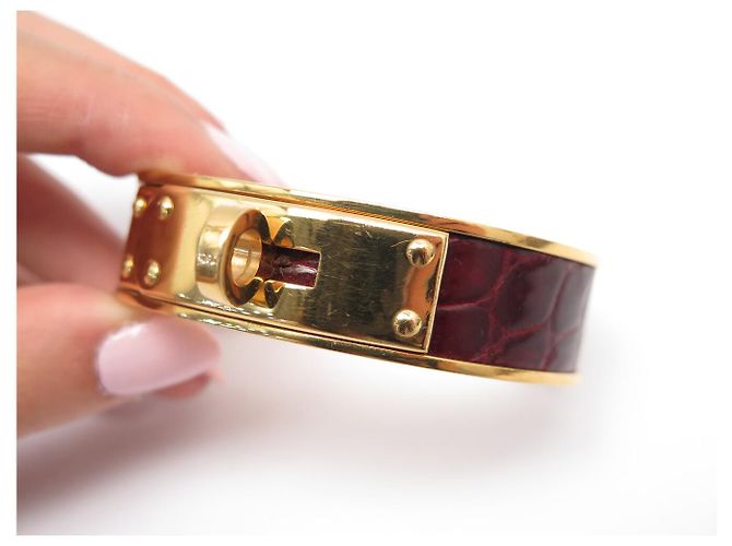 Hermès BRACCIALE HERMES KELLY APERTO PLACCATO ORO & PELLE DI COCCODRILLO MISURA 15.5CM BANGLE D'oro - vista 12