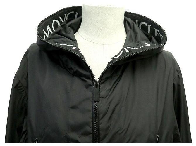 GIACCA MONCLER JUNICHI IMPERMEABILE CON CAPPUCCIO ANTIVENTO T1 38 M BLOUSON JACKET Nero - vista 2