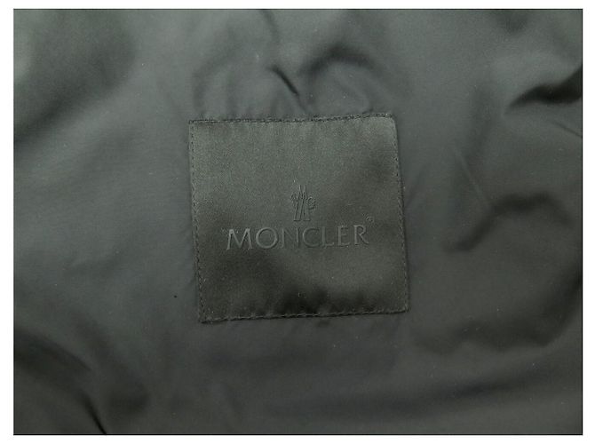 GIACCA MONCLER JUNICHI IMPERMEABILE CON CAPPUCCIO ANTIVENTO T1 38 M BLOUSON JACKET Nero - vista 6