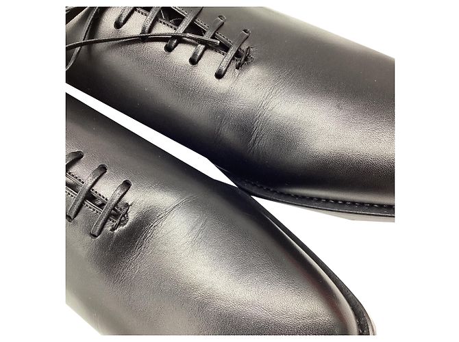 Salvatore Ferragamo Sapatos Oxford de atacadores Ferragamo Angiolo em pele preta Preto - vista 10