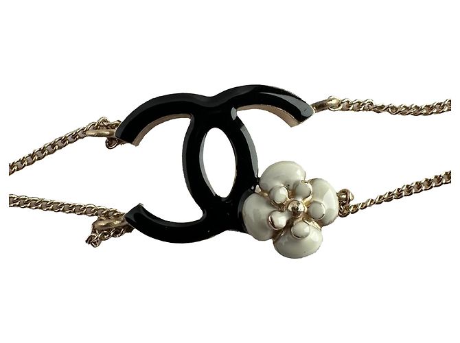 Timeless Bracciale Chanel CC Camelia a doppio giro in metallo dorato D'oro - vista 12