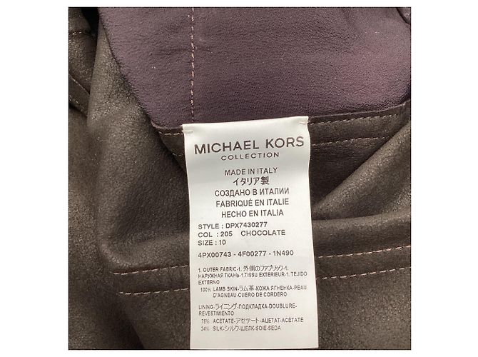 Michael Kors Mini Shorts aus braunem Lammleder - Ansicht 5