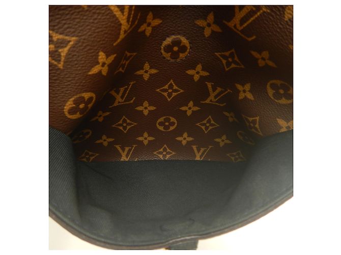 Borsa a tracolla Louis Vuitton Monogram Odeon NM PM Marrone - vista 13