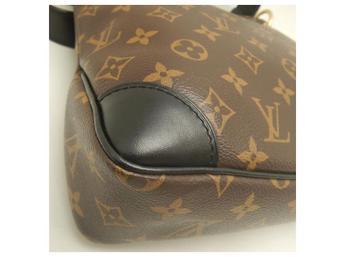 Borsa a tracolla Louis Vuitton Monogram Odeon NM PM Marrone - vista 19
