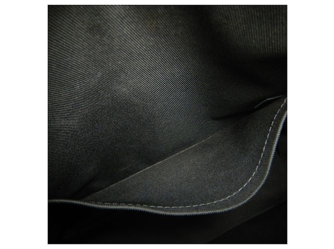 Borsa a tracolla Louis Vuitton Monogram Odeon NM PM Marrone - vista 23