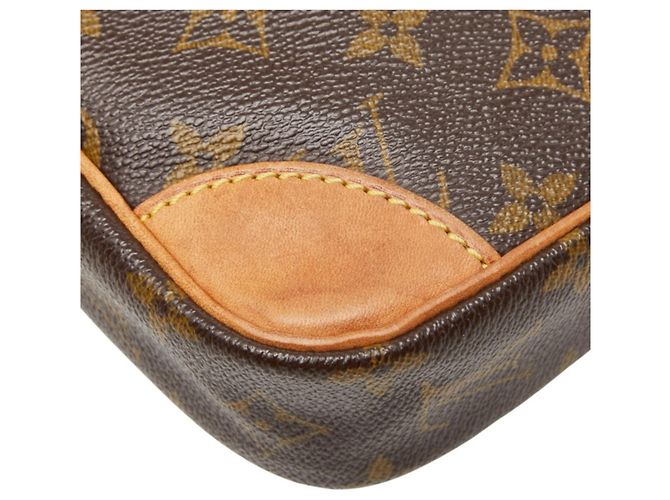 Bolsa de ombro Louis Vuitton Monogram Danube Marrom Monograma - vista 8