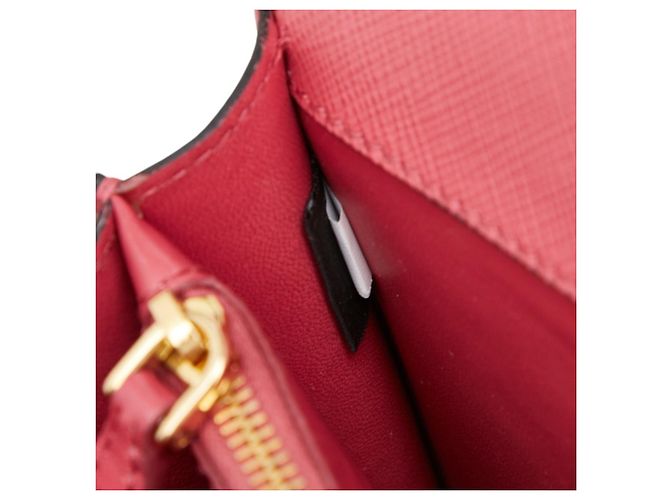 Saffiano Borsa a tracolla Prada con placca logo triangolo e catena porta carte Rosa - vista 11