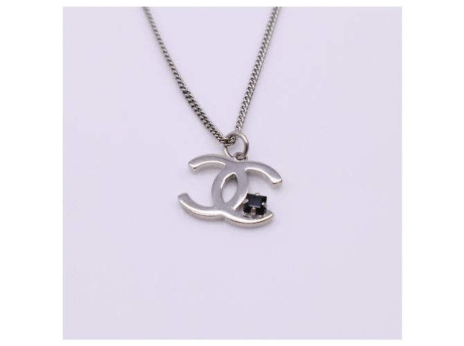 Collier CHANEL Coco Mark Noir Argenté - vue 5