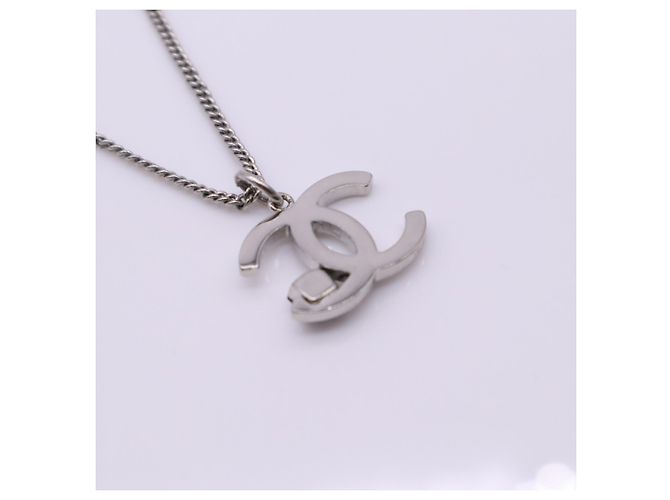 Collier CHANEL Coco Mark Noir Argenté - vue 6