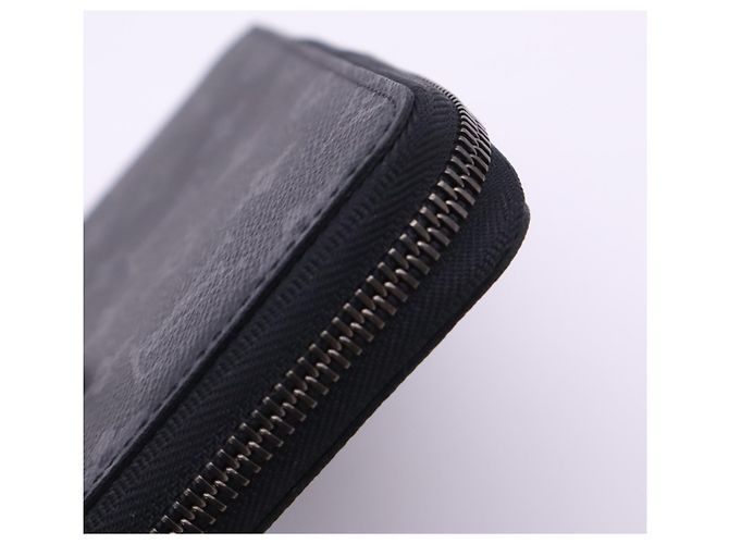 LOUIS VUITTON Monogram Eclipse Zippy Organizer Long Wallet Marrom Preto - vista 10