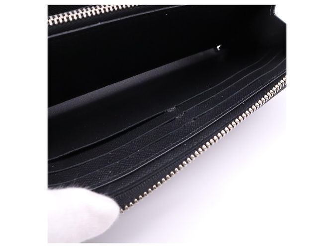 Louis Vuitton Taiga Zippy Wallet Black - view 12